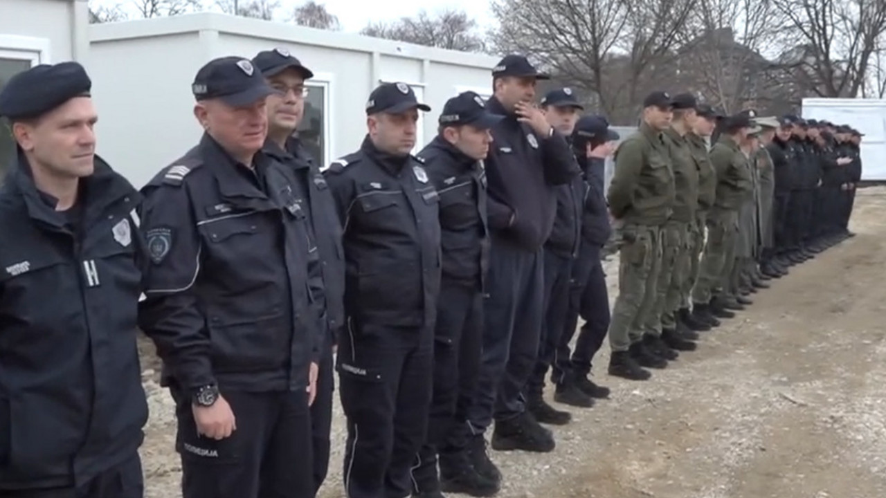 Policija