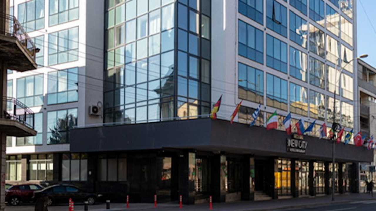 New CIty hotel