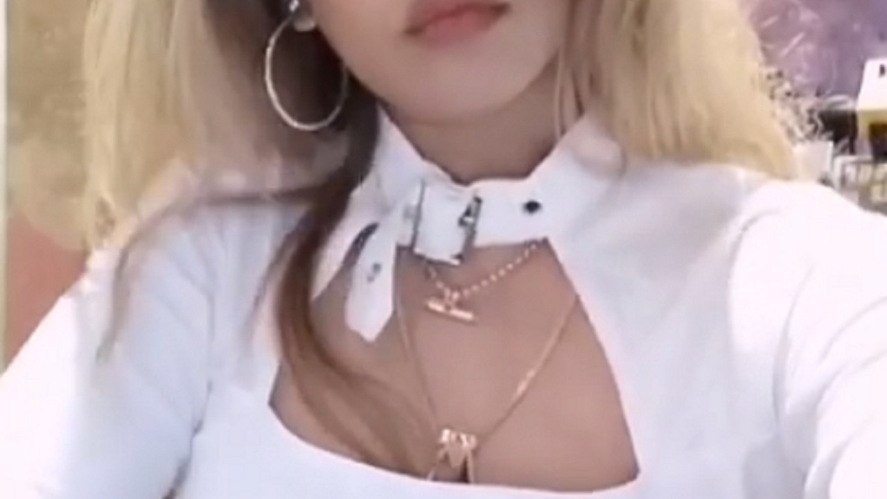 mia