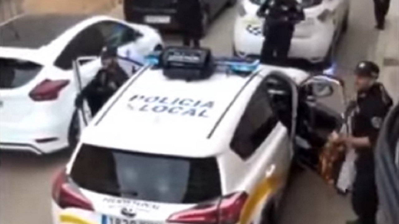 Policija