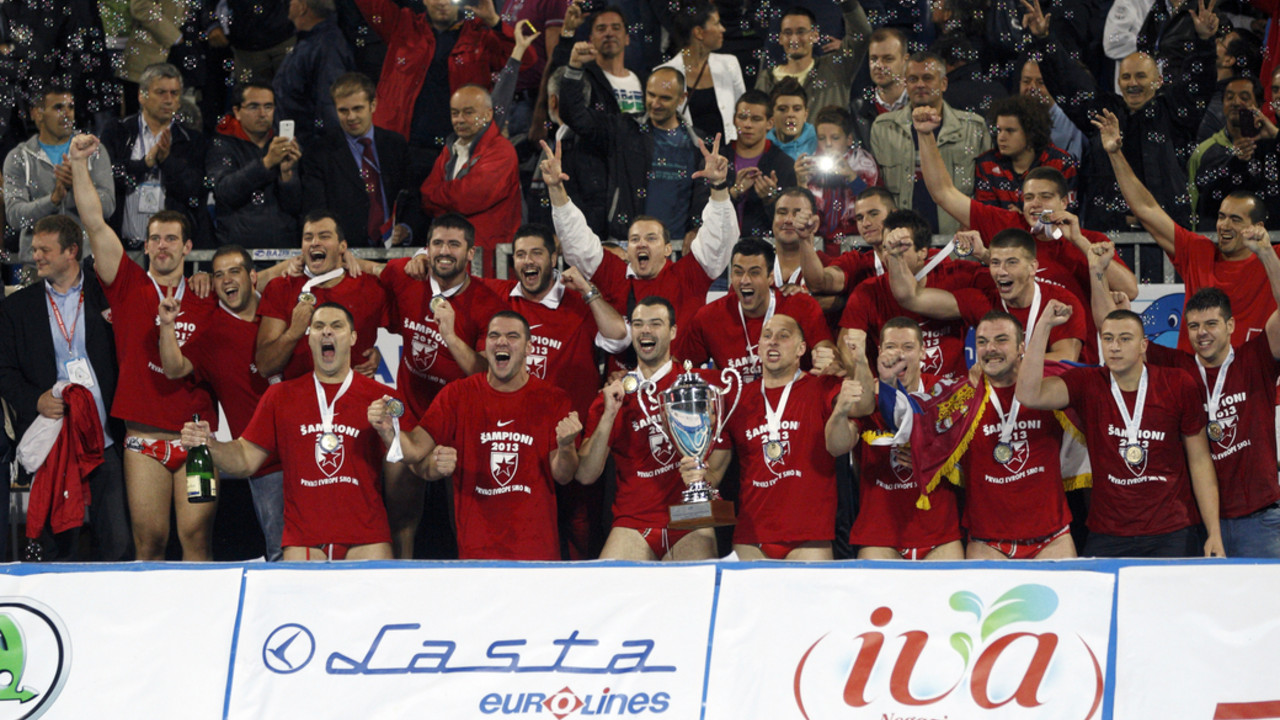 Nikola Rađen u ekipi Crvene zvezde koja je postala šampion Evrope