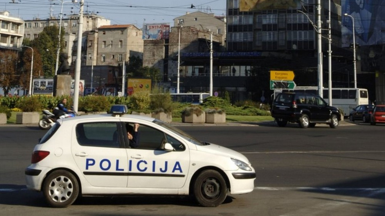 Policija