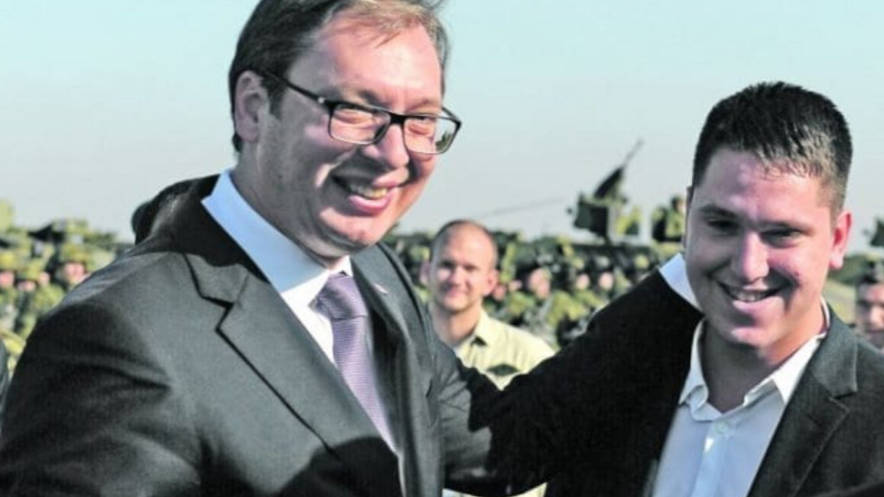 Foto: Instagram/@avucic