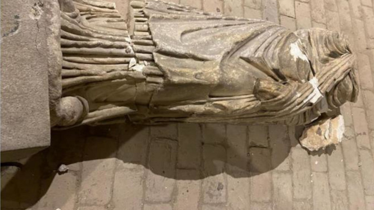 Vandali uništili statuu na Kalemegdanu