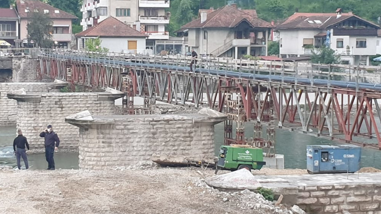 Muškarac u Prijepolju hteo da skoči sa mosta