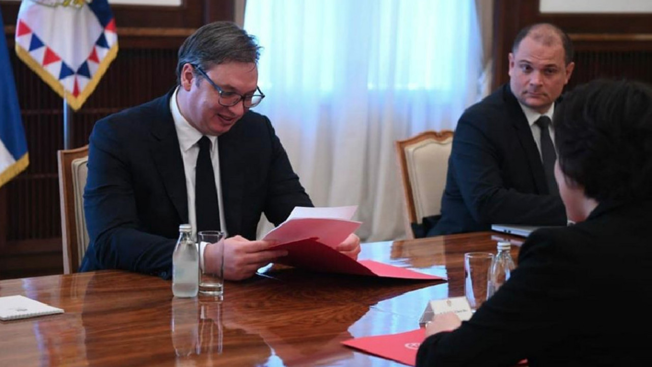 Aleksandar Vučić i Čen Bo
