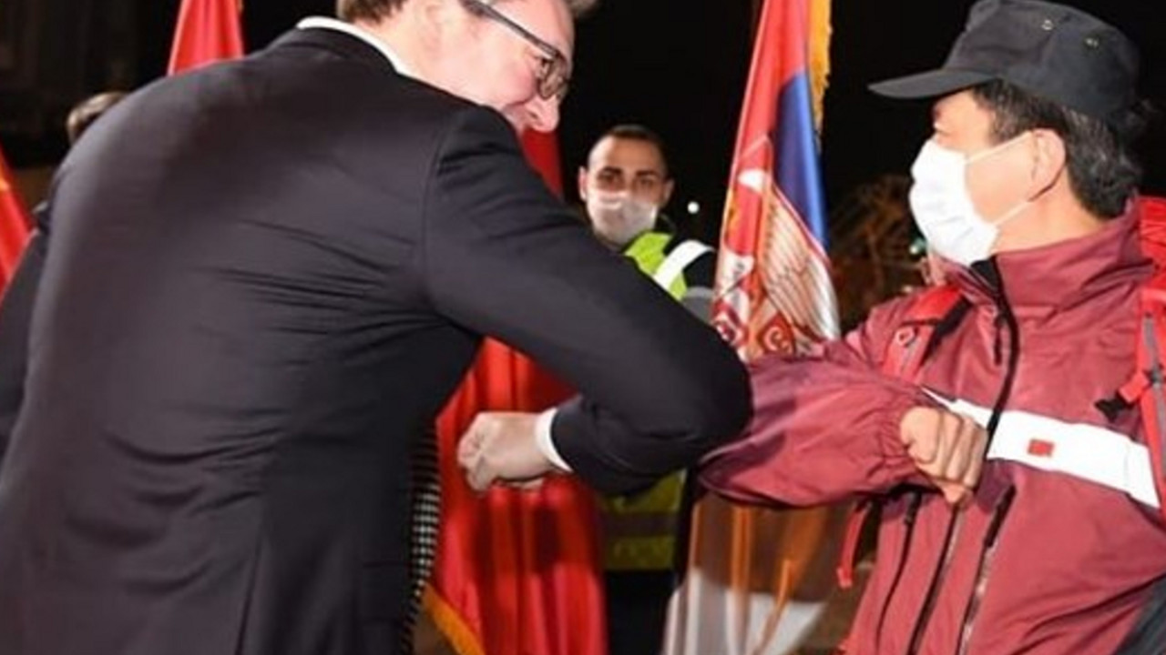 Aleksandar Vučić, Kina