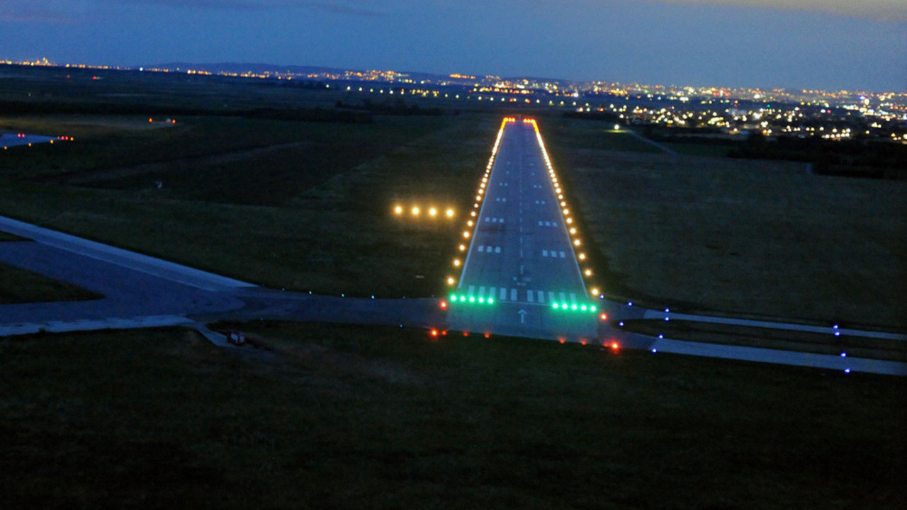 Aerodrom u Batajnici