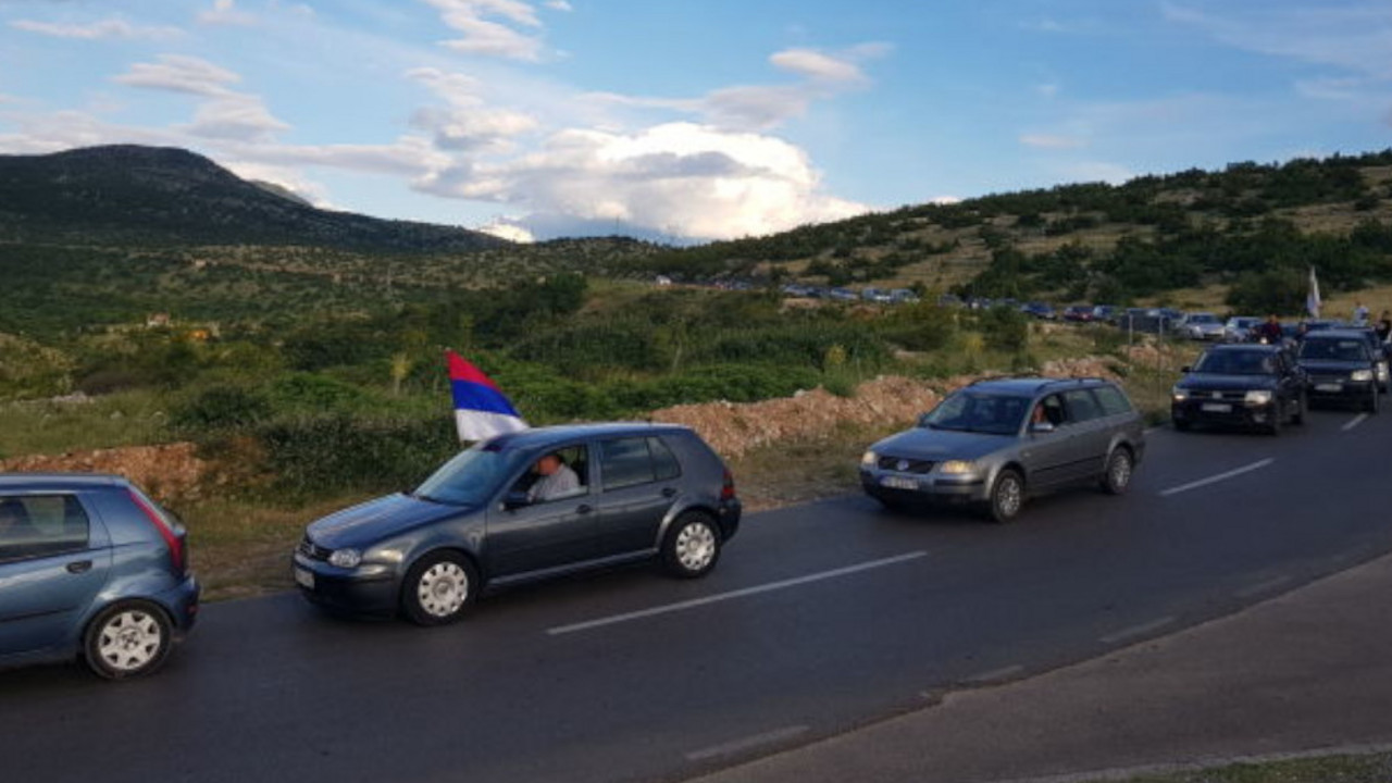 Auto-litija