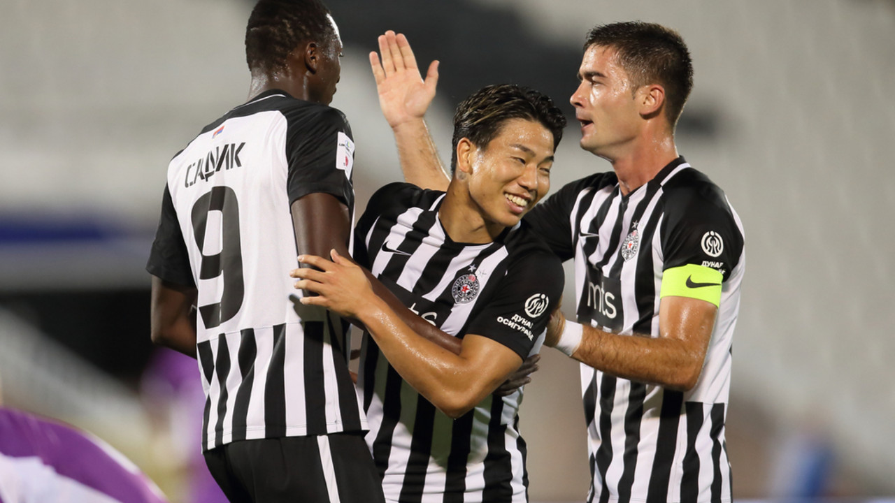 Umar Sadik, Takuma Asano, Saša Zdjelar
