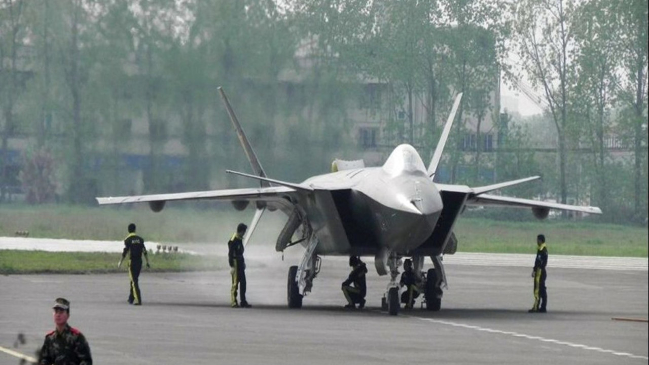 Čengdu J-20