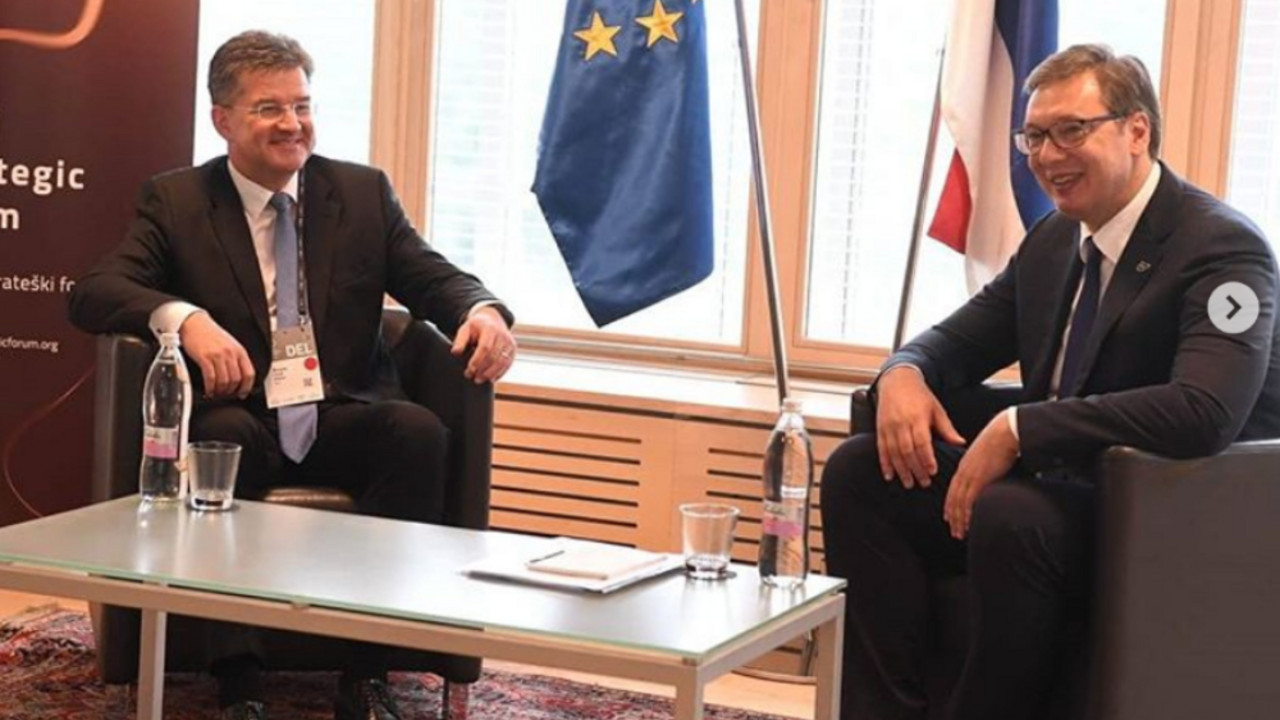 Aleksandar Vučić, Miroslav Lajčak
