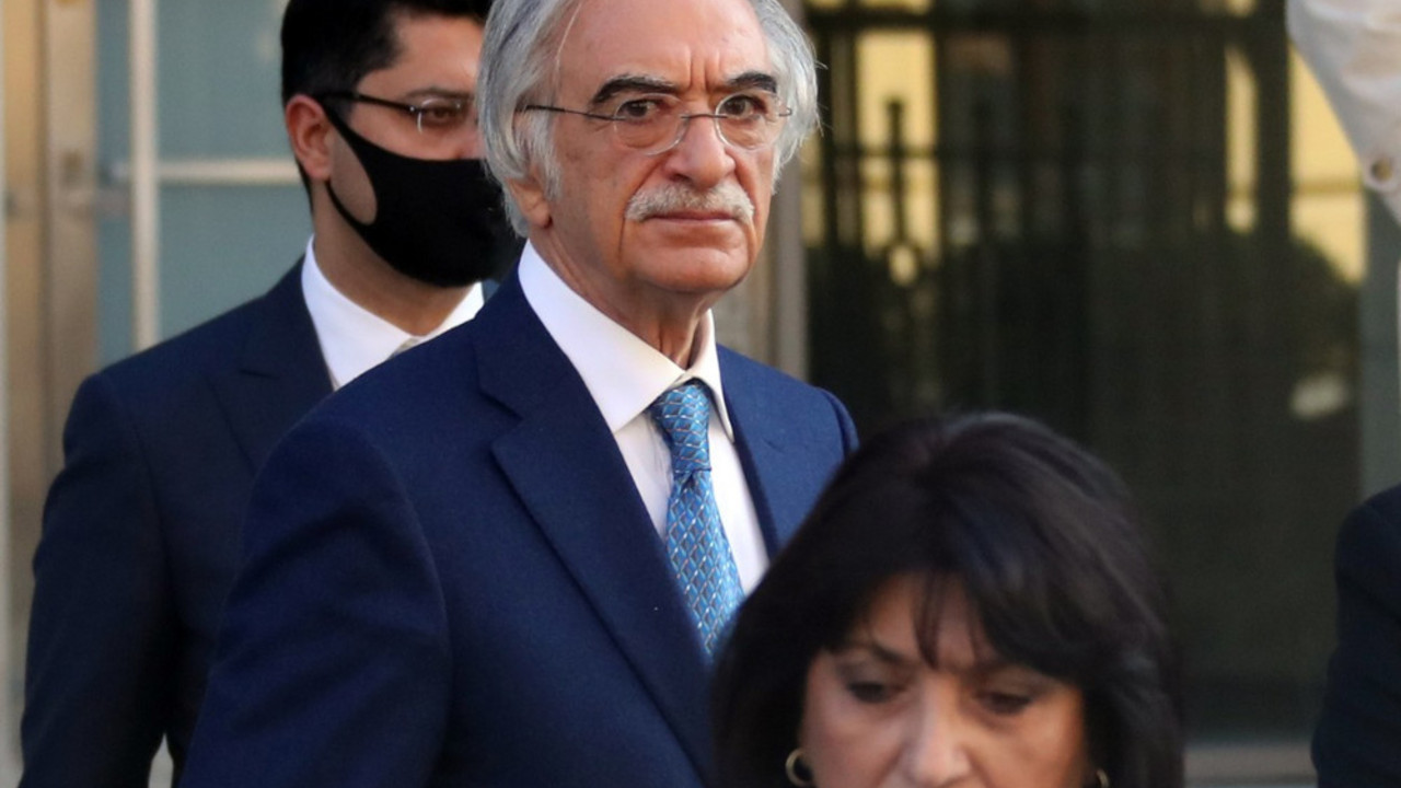 Polad Bülbüloğlu