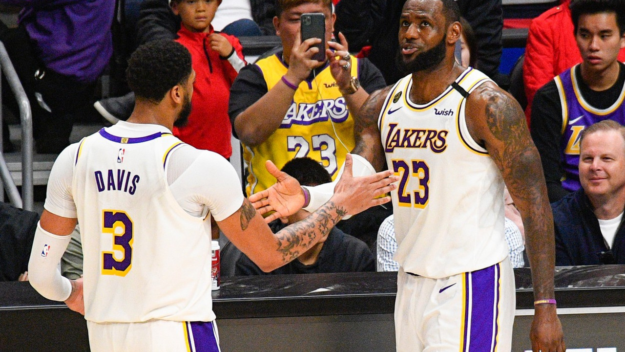 Lebron Džejms