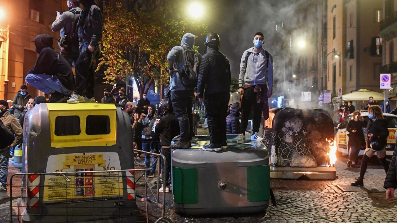 Napulj, demonstracije