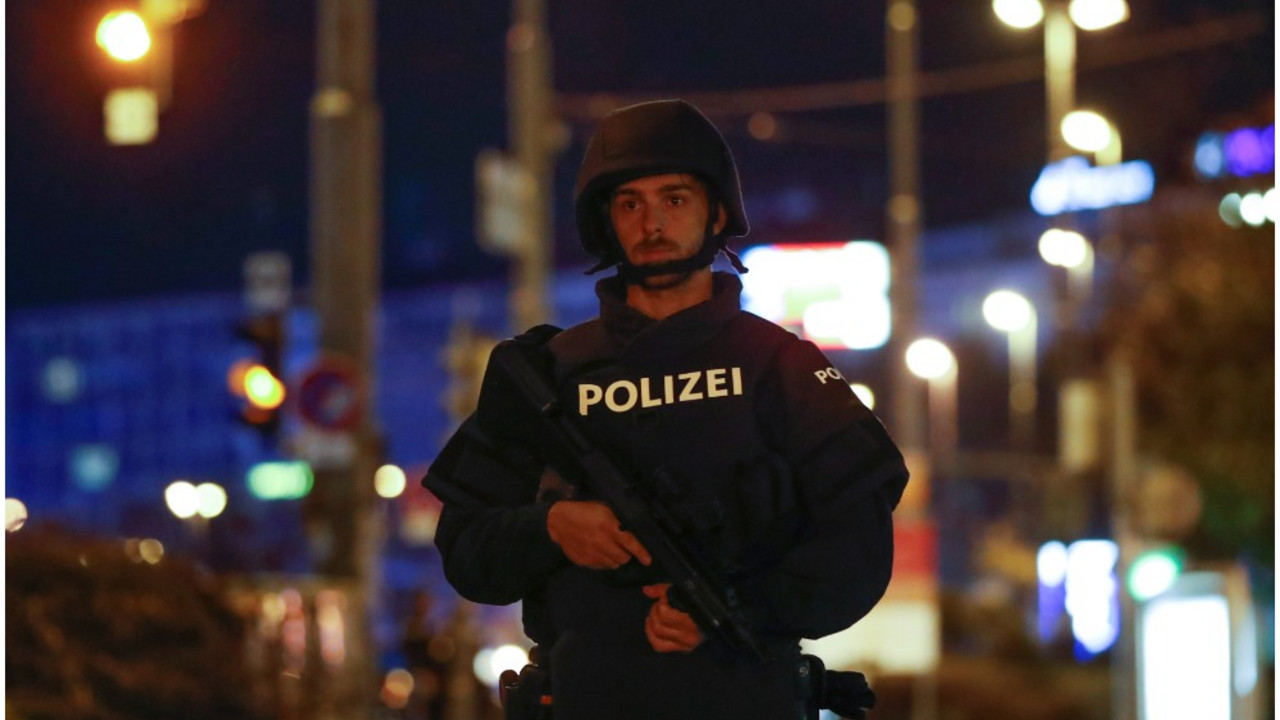 policija