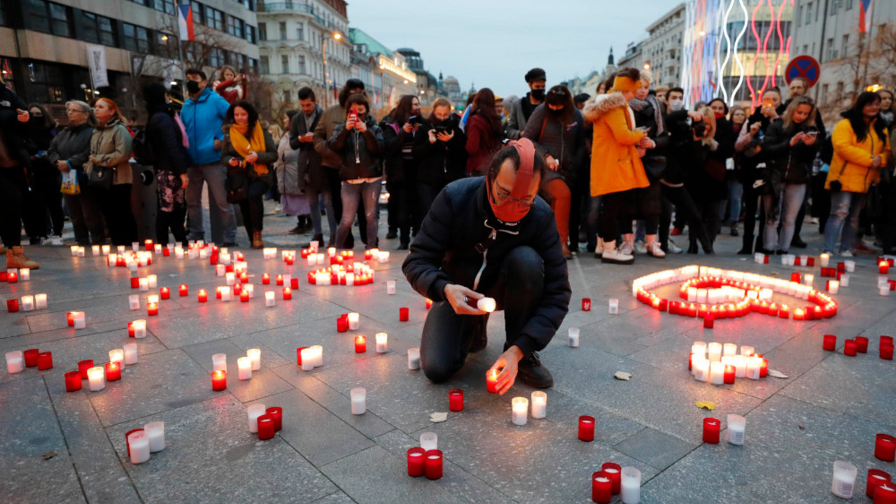 Plišana revolucija, Prag