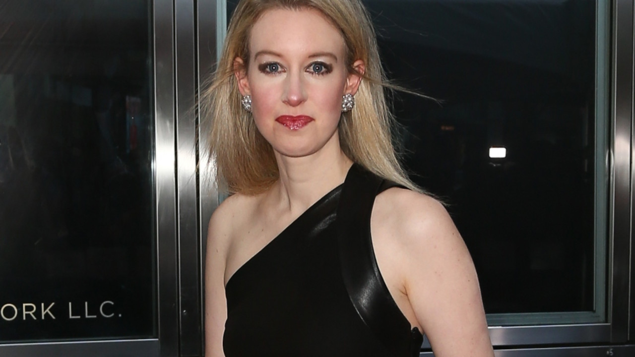 Elizabet Holms