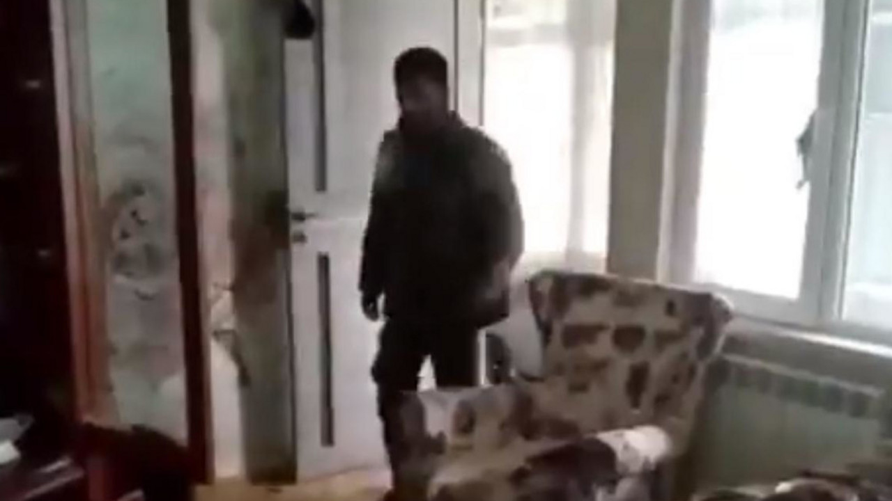 Azer upada u jermenski dom