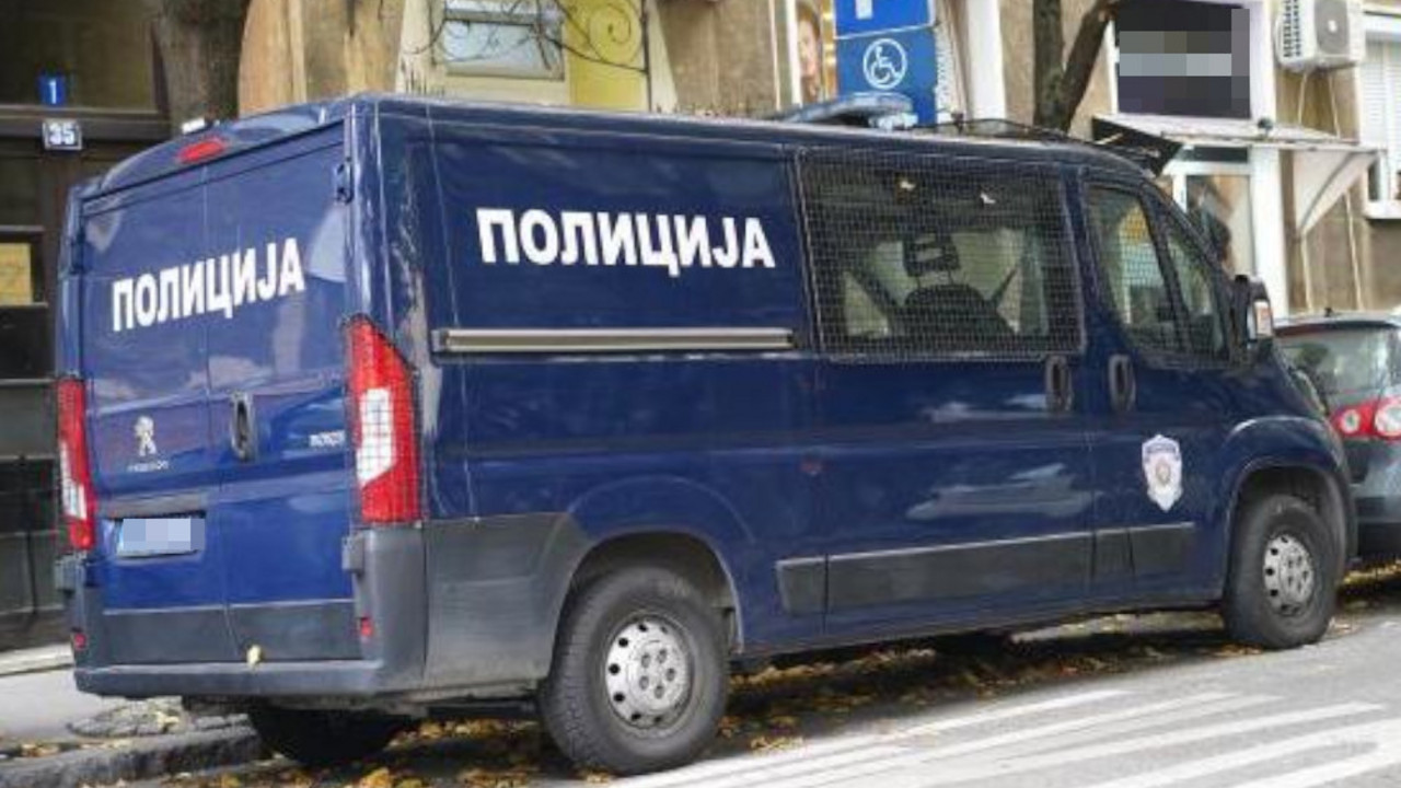 Policija