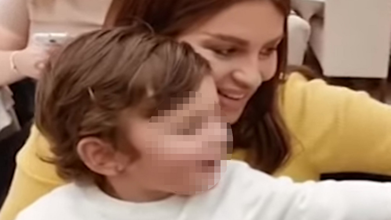 Seka Aleksić sa sinom
