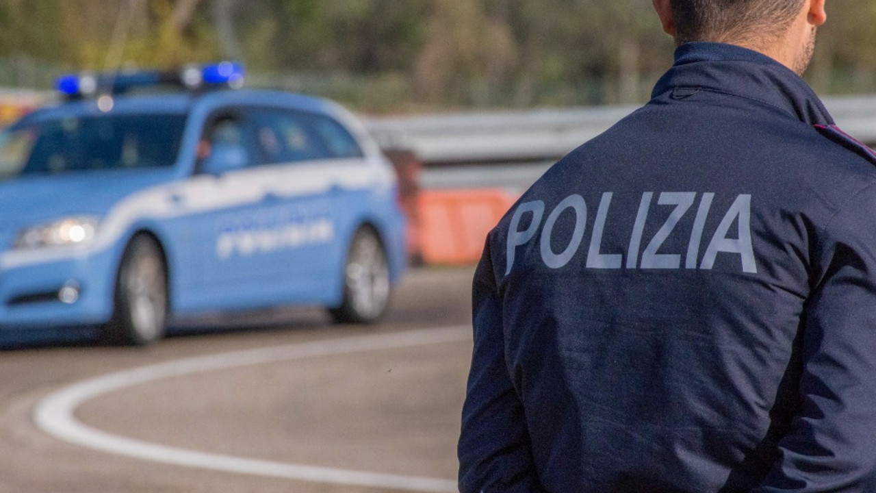 policija