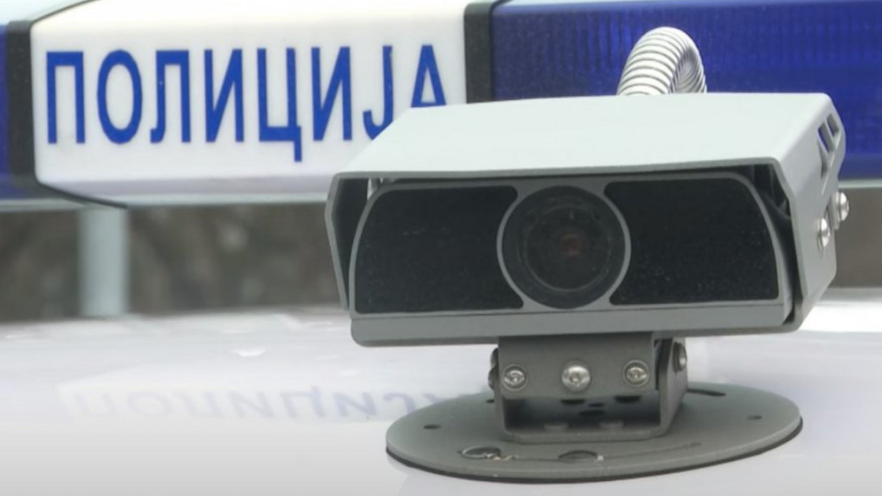 policija