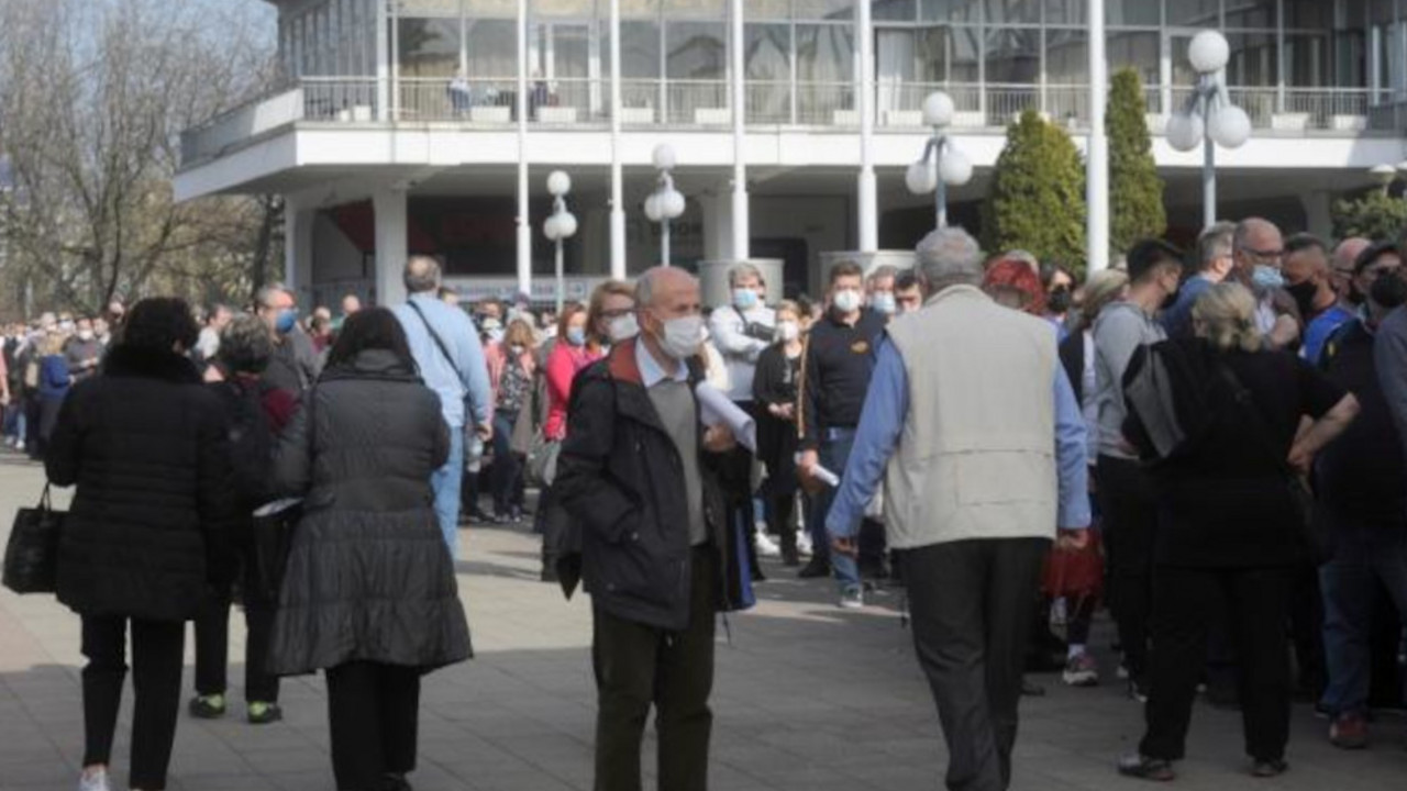 Državljani Severne Makedonije se vakcinišu u Srbiji