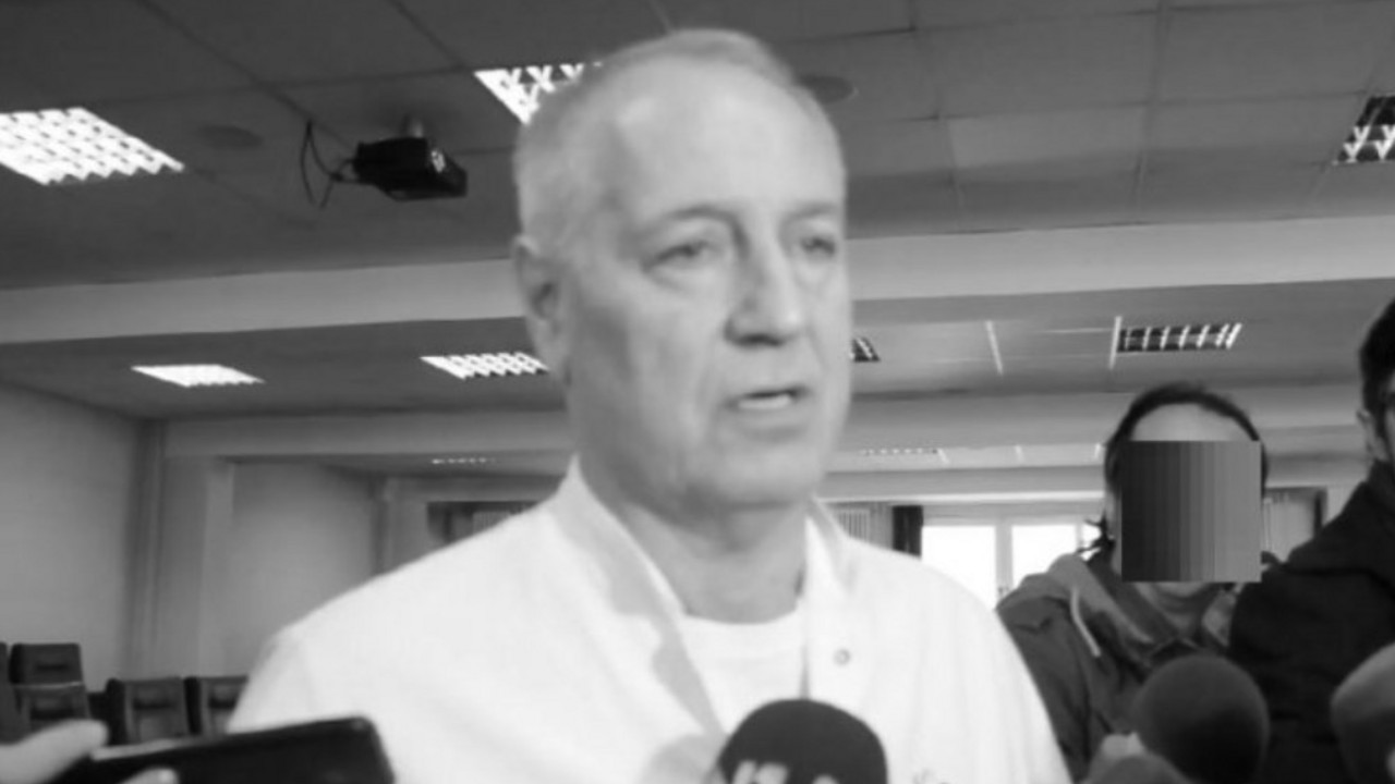 Doktor Dević