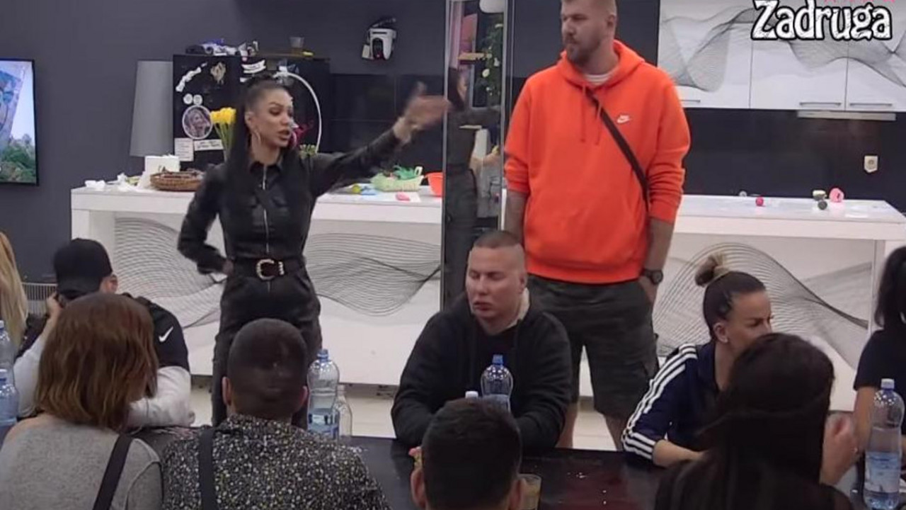 Maja Marinković, Marko Janjušević Janjuš