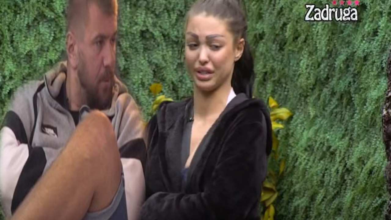 Marko Janjušević Janjuš, Maja Marinković