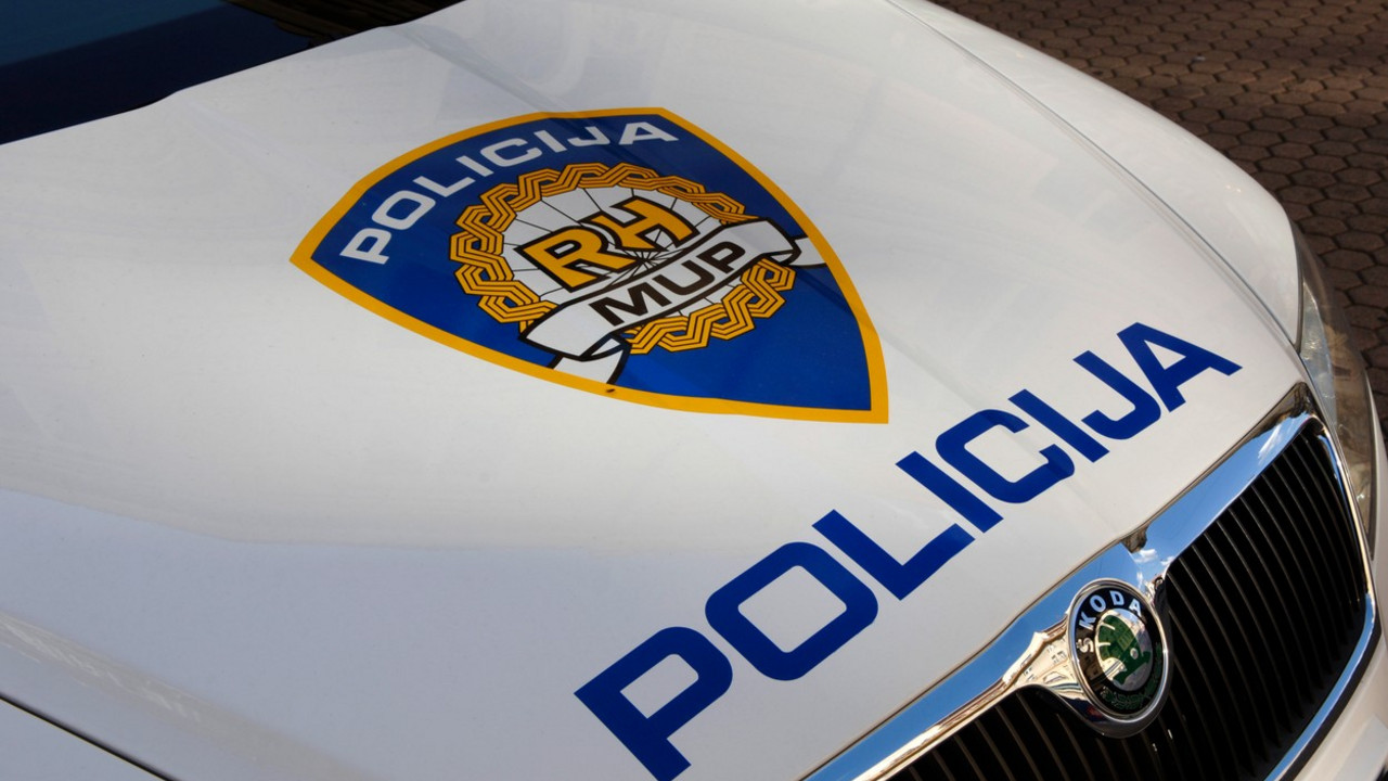 Policija