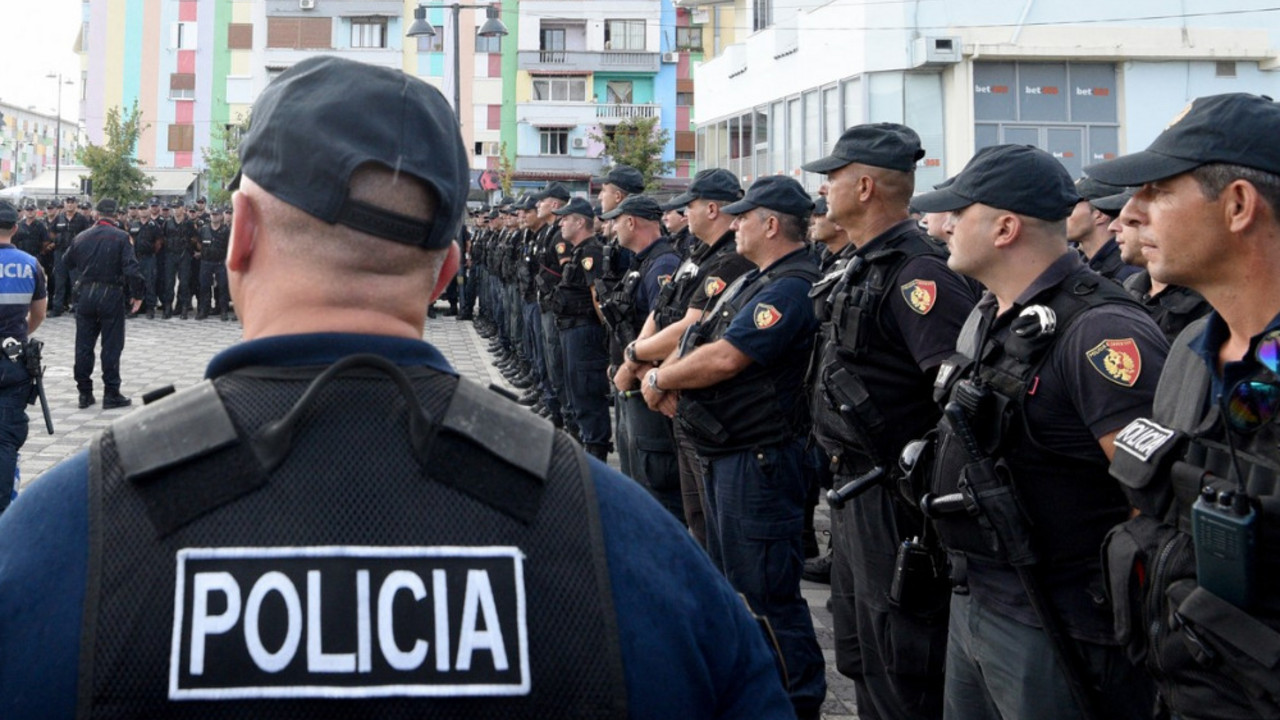 albanska policija