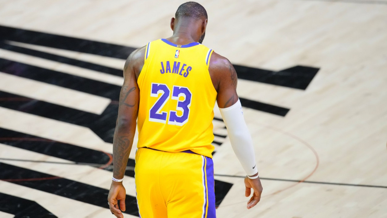 Lebron Džejms