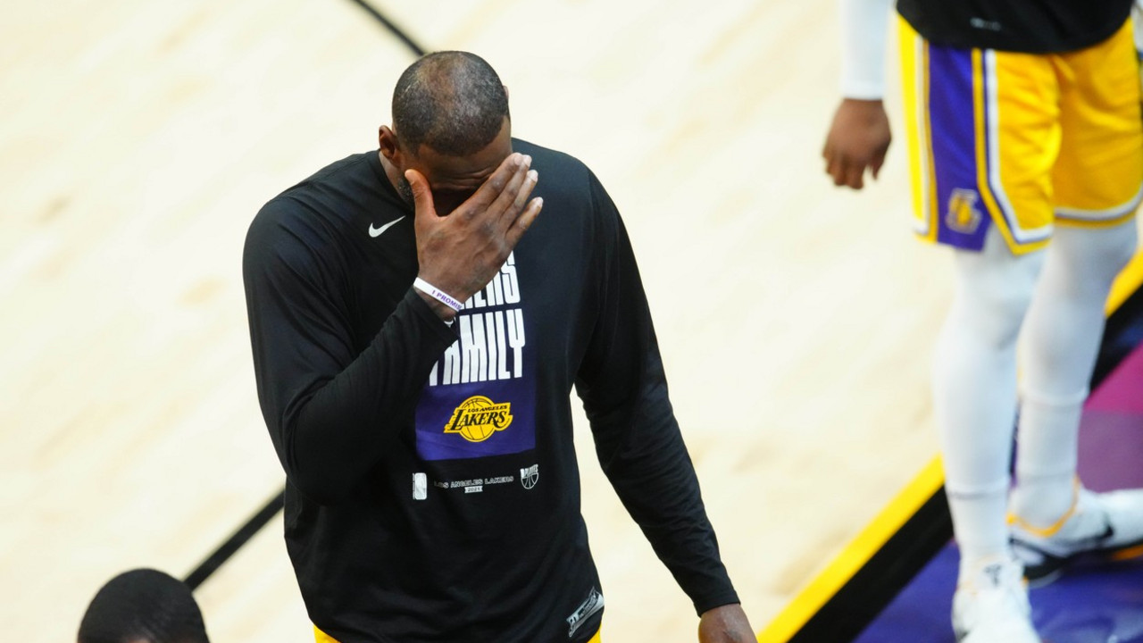 Lebron Džejms