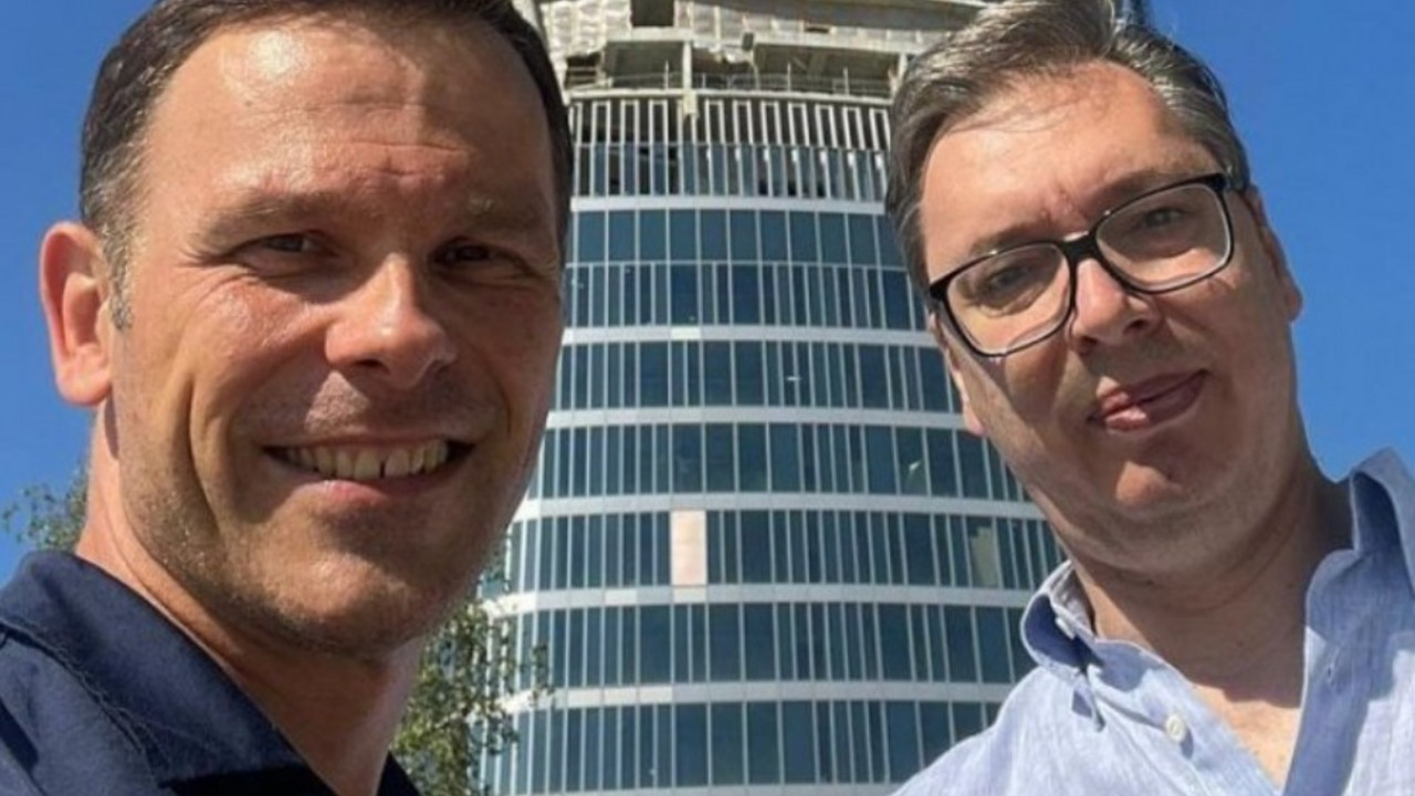 Aleksandar Vučić, Siniša Mali