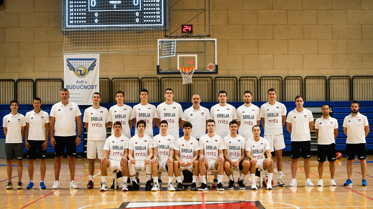Mlada košarkaška reprezentacija Srbije