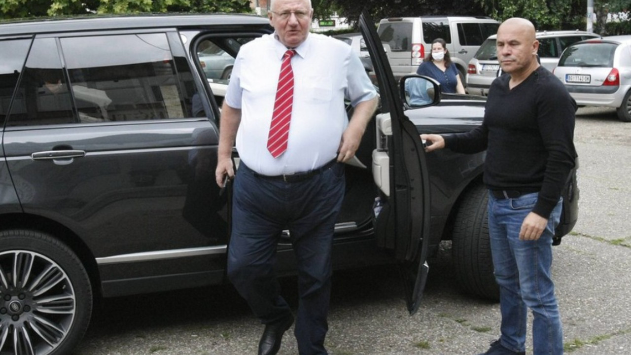 Vojislav Šešelj