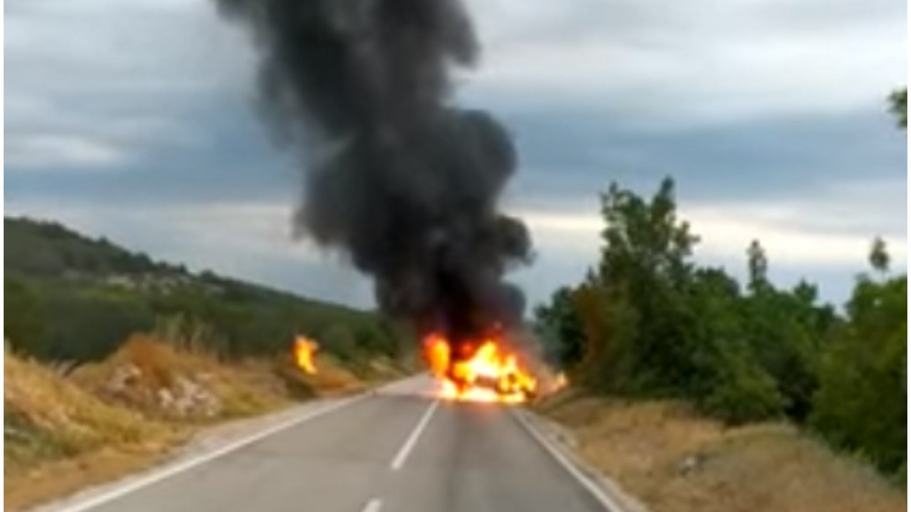 zapaljen auto