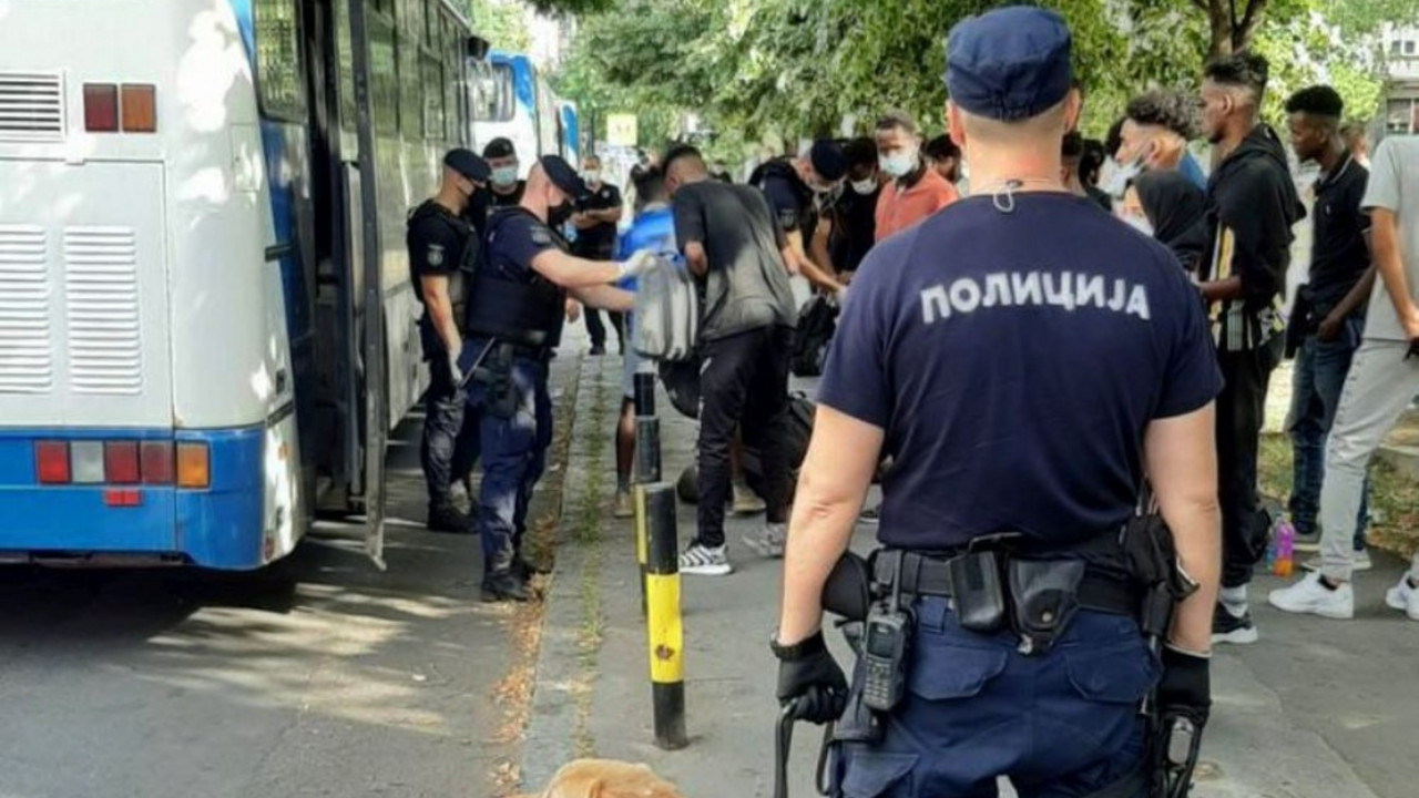 policija