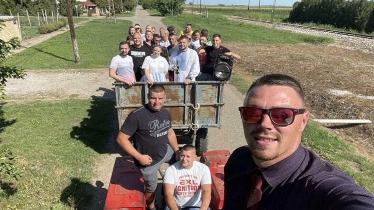 svadba na traktoru