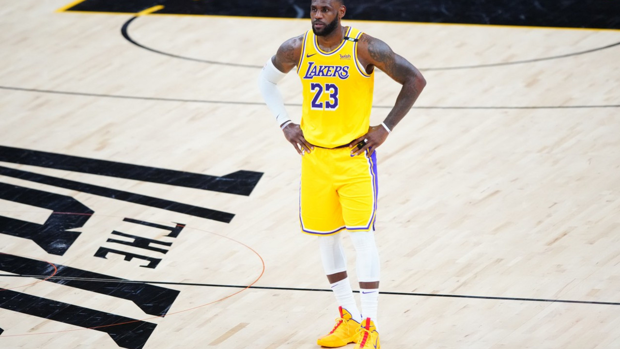 Lebron Džejms