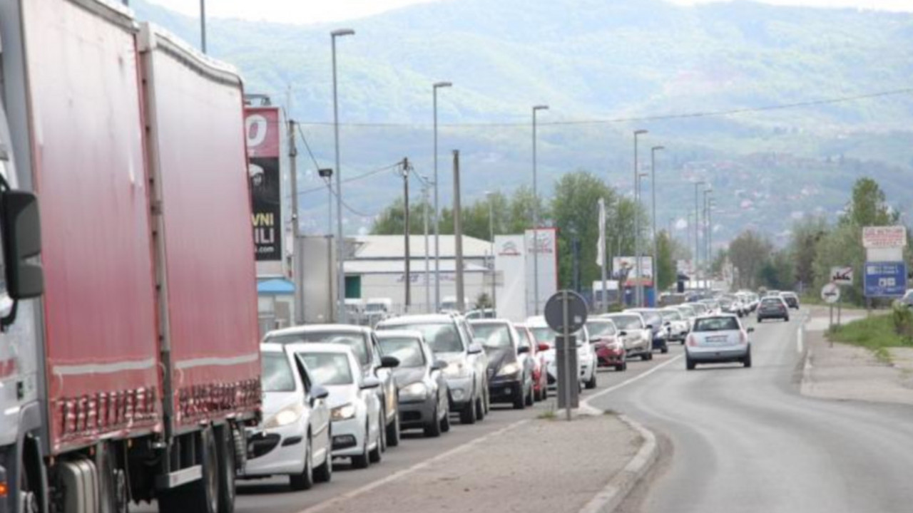 Velike gužve na autoputu Miloš Veliki