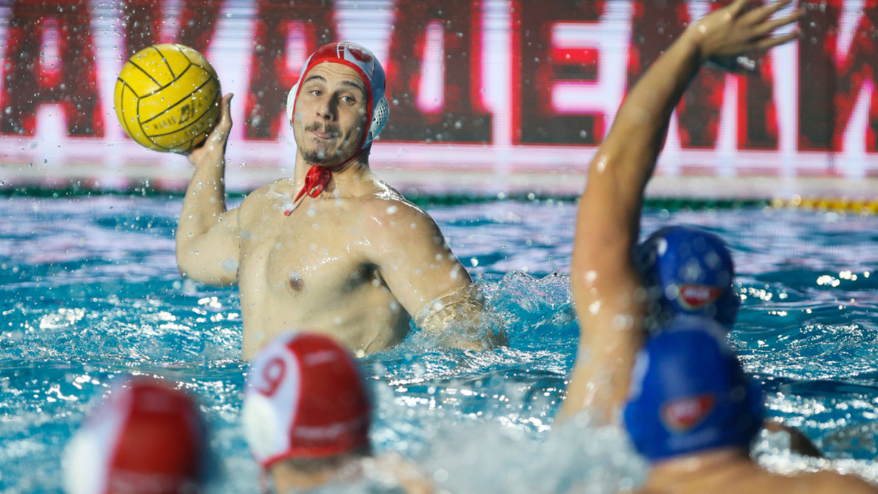 VK Crvena zvezda