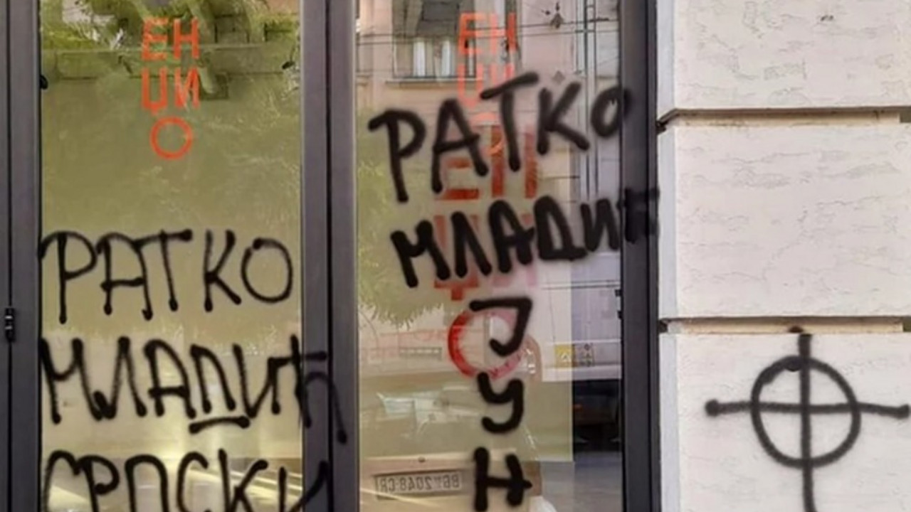 Grafit Ratku Mladiću