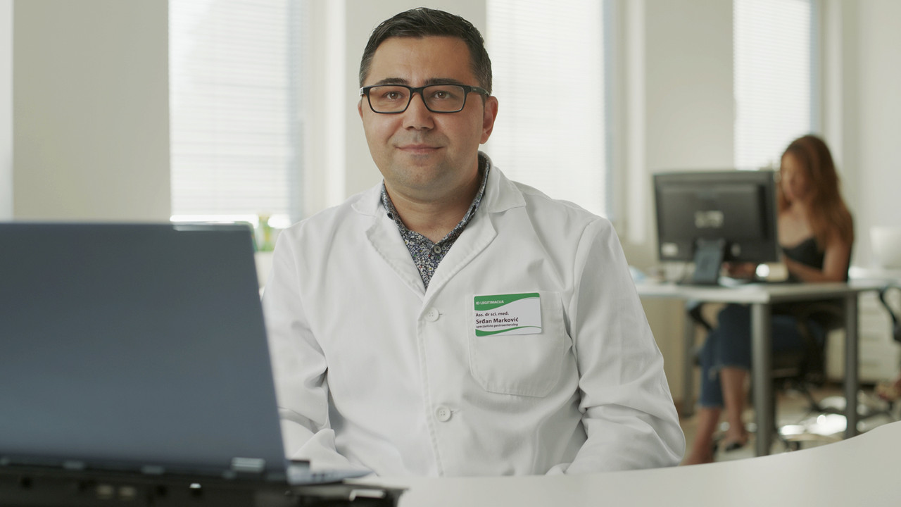 Ass. dr sc. med. Srđan Marković, gastroenterolog
