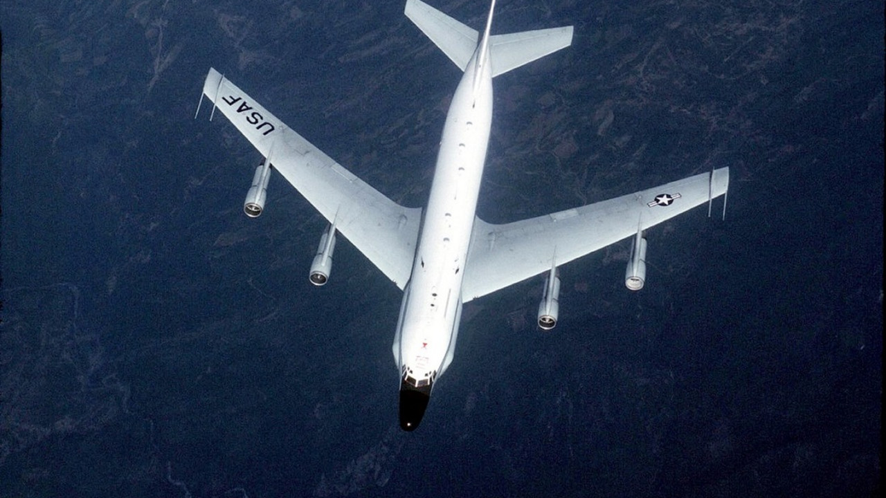 RC-135