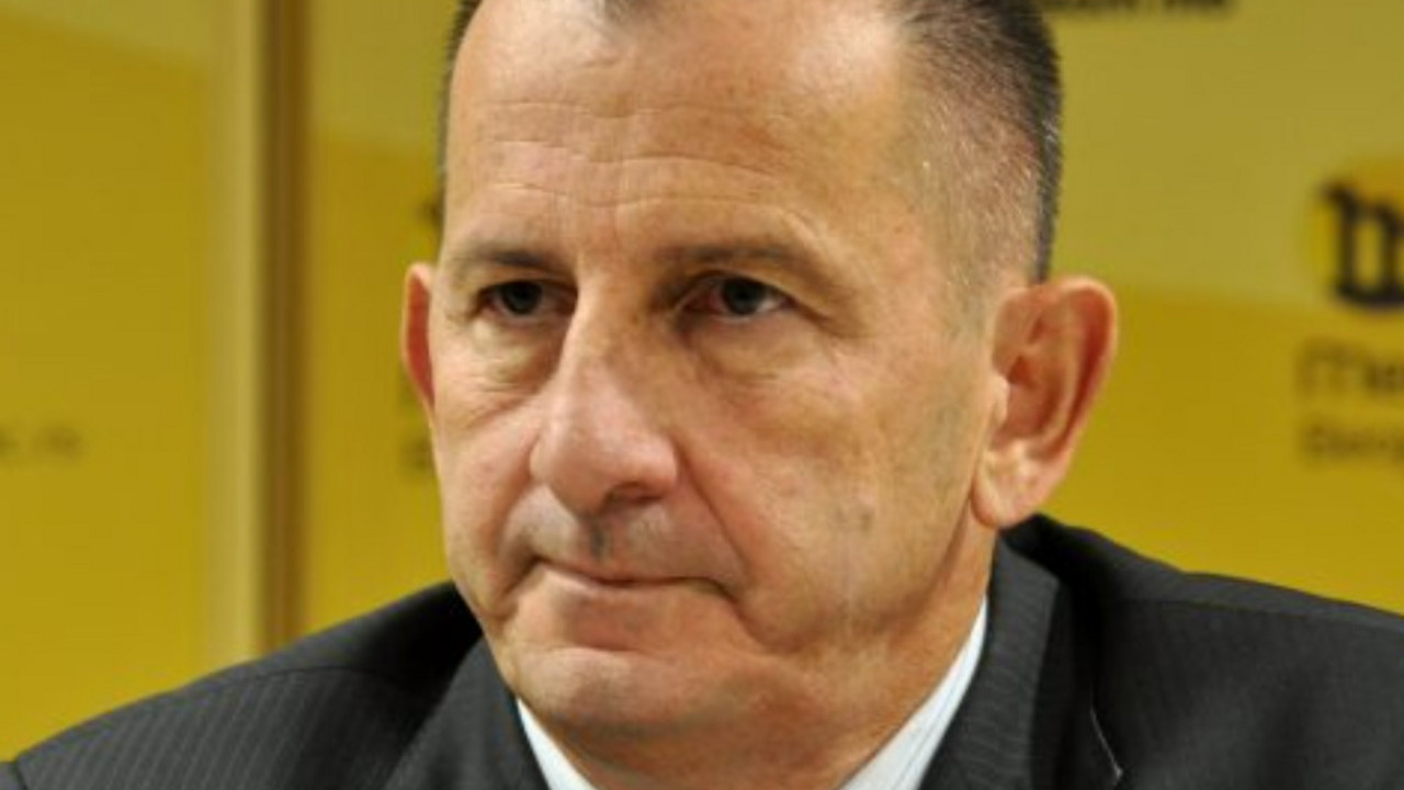 DR MILAN IVANOVIĆ