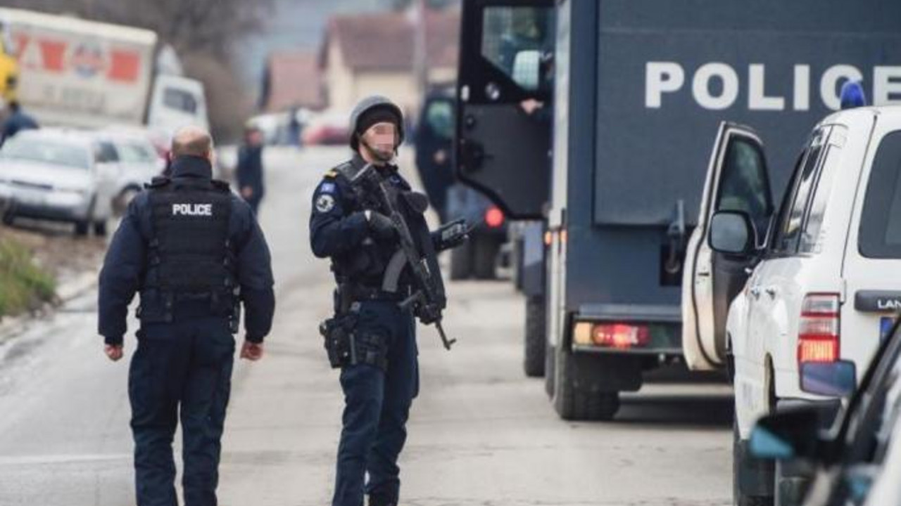 Kosovo, policija