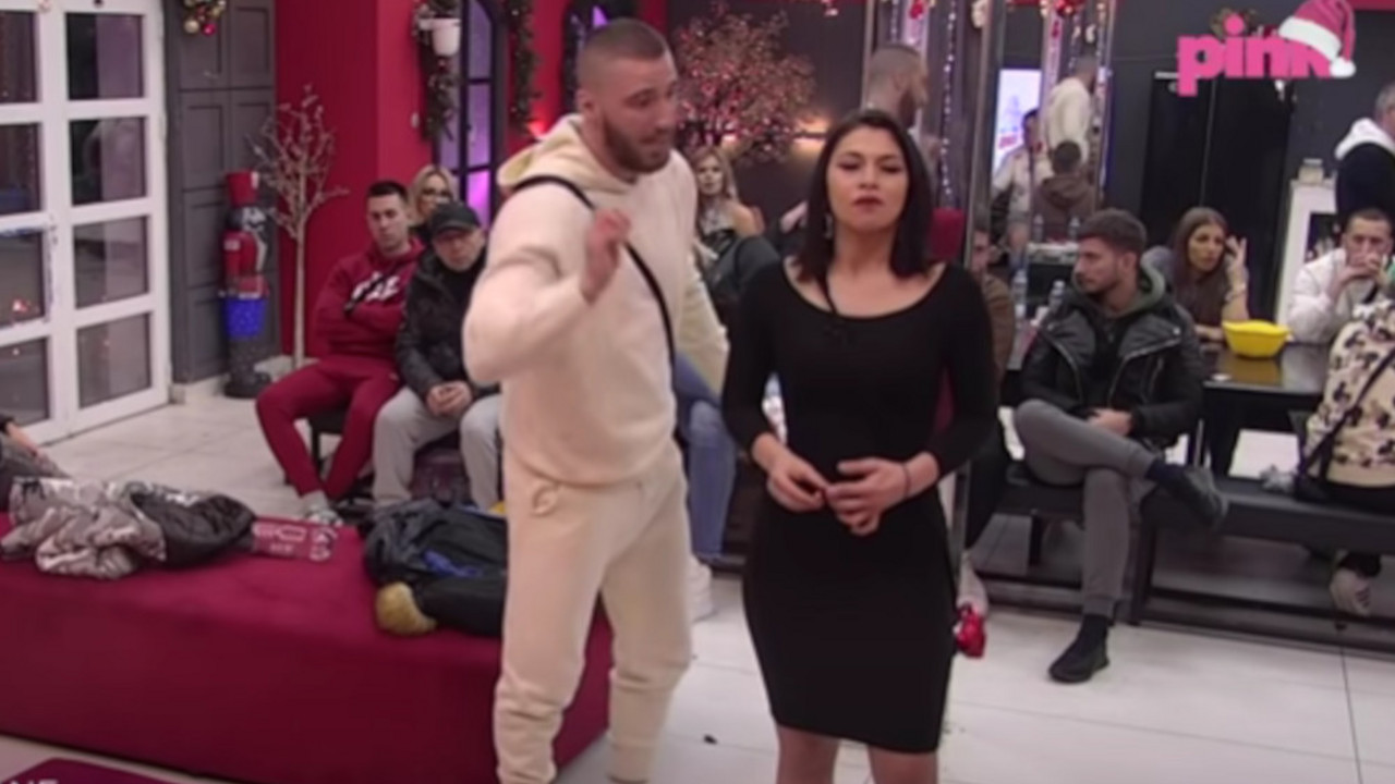 Milica Veselinović, Mensur Ajdarpašić